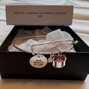 AVON Precious Charms Bracelet Winter Collection